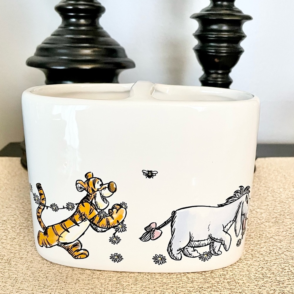 NWT Winnie the Pooh Daisy Chain Toothbrush Holder/Rinse Cup Set - Picture 4 of 11